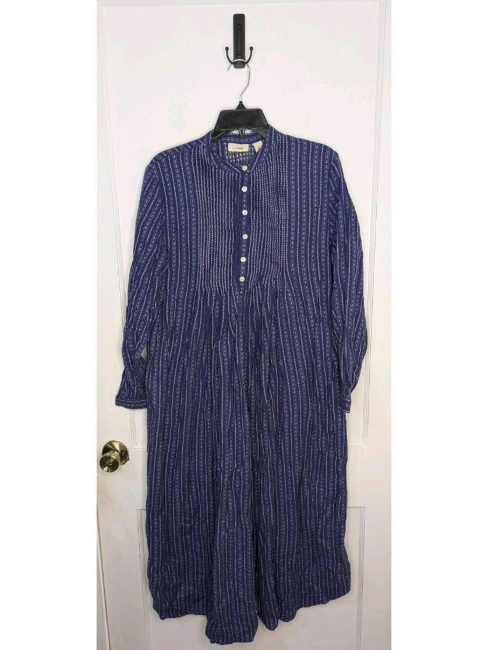 LL Bean Dobby Pintuck Nightgown Blue Purple Striped Small Flannel Cotton Dress